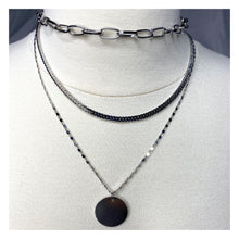 Load image into Gallery viewer, In love necklace
